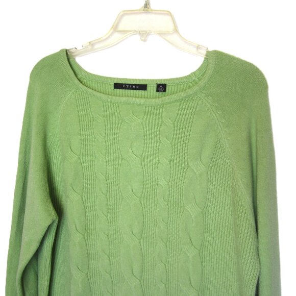 Cyrus NEW Size XL Cable Knit Green Super Soft Sweater Rayon Blend Scoop Neck - Picture 2 of 8